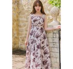 永井レイ | 本日は Dahlia Belted Dress 🤍🤍 . 私はherliptoの