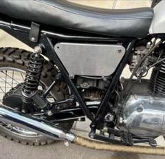 大和マフラー カワサキw650 w400 タンク フェンダー⭐︎純正風 大和ステンレスマフラー カワサキw650 w400 タンク フェンダー