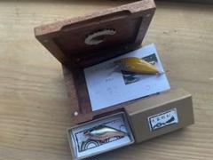 【超目玉枠】 ハンドメイド 氏家彫刻、もちゅうルアー花梨ボックス - メルカリ ルアー・フライ