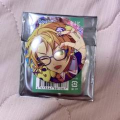 あんスタ 遊木真 フィーチャー1 缶バッジ 本日のみ値下げ中 あんスタ 遊木真 缶バッジ - メルカリ