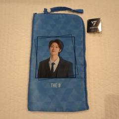 【当選通知書付き】BTS JIN サイン入り水色ポーチ ストラップ付き m32191134169_1.jpg?1738472602