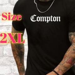 【体型カバーにも◎】ComptonロゴTシャツ 黒2XLのサムネイル