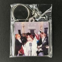 ゴールデンボンバー タワレコ 缶バッジ キーホルダー 衣装展