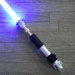 【スターウォーズ】ライトセーバー オビワン　風　ルーク スターウォーズ】ライトセーバー オビワン 風 ルーク - メルカリ