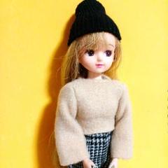 リカちゃんハンドメイド服　ベージュニットコーデセット