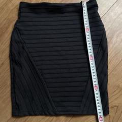 Bershka ブラック ストライプ タイトスカート XSのサムネイル