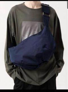 MB ULTIMATE FABRIC ハーフムーンボディバッグ BIG ブラック MB ULTIMATE FABRIC ハーフムーンボディバッグ BIG | MB -there