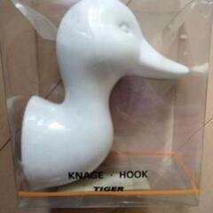 KNAGE HOOK