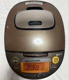 り73●TIGER 炊飯器 JKT-B101 TD未使用 5.5合　2016年製 81YbYfSOHNL._UF350,350_QL50_.jpg