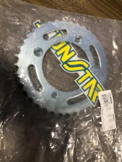新品　SUNSTAR スプロケット　RH-111-41 HONDA・YAMAHA RH-111-41 リアスプロケット アルミ SUNSTAR(サンスター) 歯数41