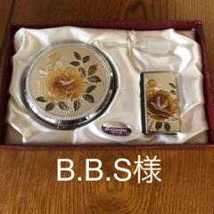 コンパクト&香水吹 古いものです