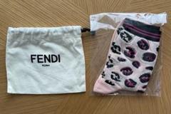 新品未使用 FENDI フェンディ FF柄　ソックス ブラック✖️ピンクストライプ 2025年最新】Fendi レディース ソックスの人気アイテム - メルカリ