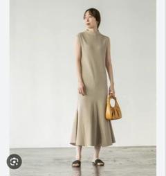 【NOBLE】ベージュ キャミワンピース ロング丈⭐︎新品未使用 NOBLE】ベージュ キャミワンピース ロング丈⭐︎新品未使用