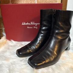 【FERRAGAMO】ロゴ レザー ショートブーツ 【送料関税込】 極美品✨サルヴァトーレフェラガモ レザーショートブーツロゴ25cm