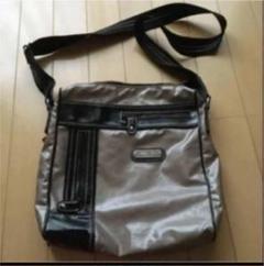 超美品]アンドレアロッシ2wayバッグ マチ付だからたっぷり入る
