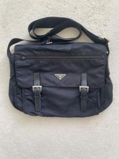 PRADA ショルダーバッグ ブラック 3角ロゴ