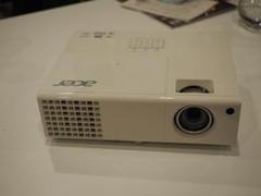 美品 Acer H6510BD プロジェクタ DLP Projector Acer H6510BD Full HD Home Theater Projector | eBay