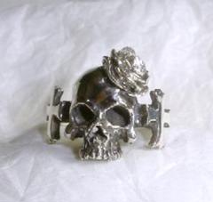 ROSY✟SKULL シルバーリング【平成ギャル】オリジナルデザイン 世界に1つ ROSY✟SKULL シルバーリング【平成ギャル】オリジナルデザイン