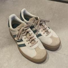 adidas gazelle スニーカー 25cm