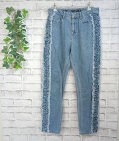 【Bershka】ベルシュカ　レディース　デニム　36　ジーンズ