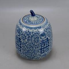 青花纏枝蓮紋四喜マクウリ缶 茶道具 景徳鎮 陶磁器 装飾品 工芸品 置物 m73578501140_1.jpg?1726895720