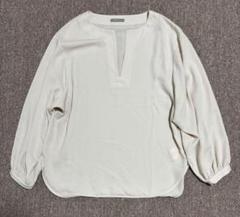 theory luxe ベージュ　ブラウス　38 セオリーリュクス