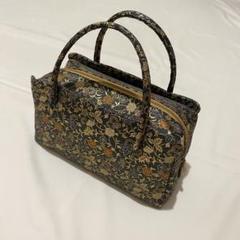 美品　和装バッグ　和装小物　未使用品　自宅保管品 未使用保管品 利休バッグ 和装バッグ 和装小物 花模様 松葉色 多