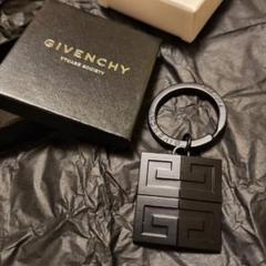 2025年最新】GIVENCHYコンパクトミラーの人気アイテム - メルカリ