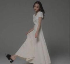 melt the lady マーブルニットワンピース ホワイト melt the lady マーブルニットワンピース ホワイト 即完売人気商品