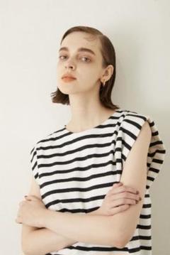 トップス favorite tee LA PEAU DE GEM favorite tee – LA PEAU DE GEM