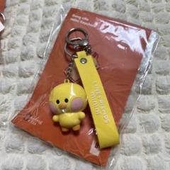 ゴンチャ LINEFRIENDS minini キーホルダー フィリックス着用②