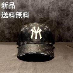 激レア物⭐️新品 総柄ロゴベースボールキャップ 帽子 NY ブラック ストリートのサムネイル
