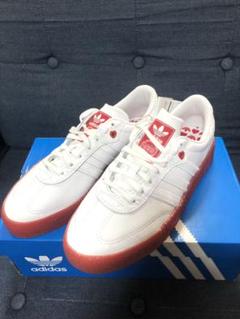 新品 激安 Adidas スニーカー 22 5 アディダス 一点のみ メルカリ