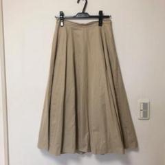 アパートバイローリーズ ベージュフレアスカート