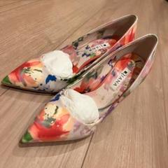【極美品】ダイアナ　カラフル花柄　パンプス　23センチ 2025年最新】ダイアナ 花柄 24の人気アイテム - メルカリ