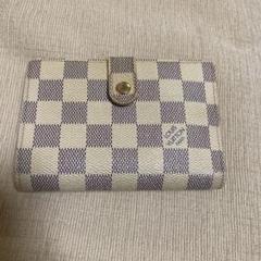【送料0円】 【✨ゴールドの輝きで更にお洒落に✨最終価格❤】ルイヴィトン 折財布 がま口 - 折り財布