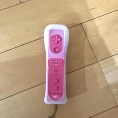 wiiリモコン　ピンク　カバー付き