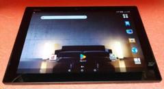 往年の人気機種　arrows Tab F-04H docomo　今は骨董品・・・