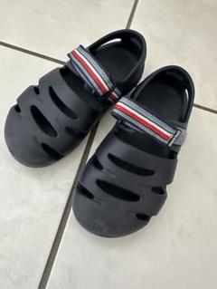 mont-bellキッズ用 ネイビーサンダル スリットデザイン19cm