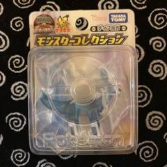 ポケモン　未開封　劇場限定　モンコレ イーブイ クリアVer. ポケモン 未開封 劇場限定 モンコレ イーブイ クリアVer. - メルカリ