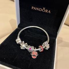 PANDORA ディズニー　チャームとブレスレットのセット　ミニー多め Disney 100 Anniversary Oswald, Cinderella, Minnie Mouse and