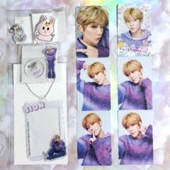 ☆新品未開封品☆NCT WISH シオン　アクリルターニングスタンド　両面トレカ ☆新品未開封品☆NCT WISH シオン アクリルターニングスタンド