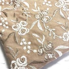 コットンレース刺繍生地　50✖️98㎝