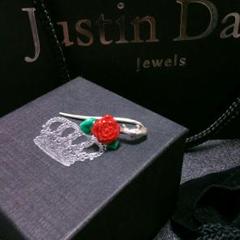 Justin Davis 内山英雄 J×U スカル 王冠 ピアス K18 めっちゃ変わる】 韓国 王冠 スカル J×U 内山英雄 Davis Justin