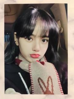 ラス1‼️ブラックピンク・リサ3枚セット‼️ 最終値下げ】BLACKPINK LISA 公式グッズ3点セット - メルカリ