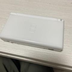ニンテンドーDS Lite 本体とゲームソフト4本セット