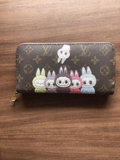 labubu ラブブ　 二つ折り財布 長財布 labubu ラブブ 二つ折り財布 長財布 - メルカリ