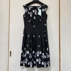 【格安】【試着のみ】TOCCA ワンピース　ベージュ×黒　刺繍 TOCCA 【洗える！】FLOWER POP ドレス刺繍 定価49500円 サイズ0