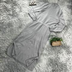 リブタートルネックワンピ グレー M サイドスリット Aライン 大人着痩せ