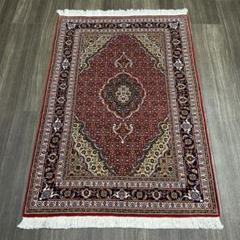 113x80手織りペルシャ絨毯 タブリーズ産
